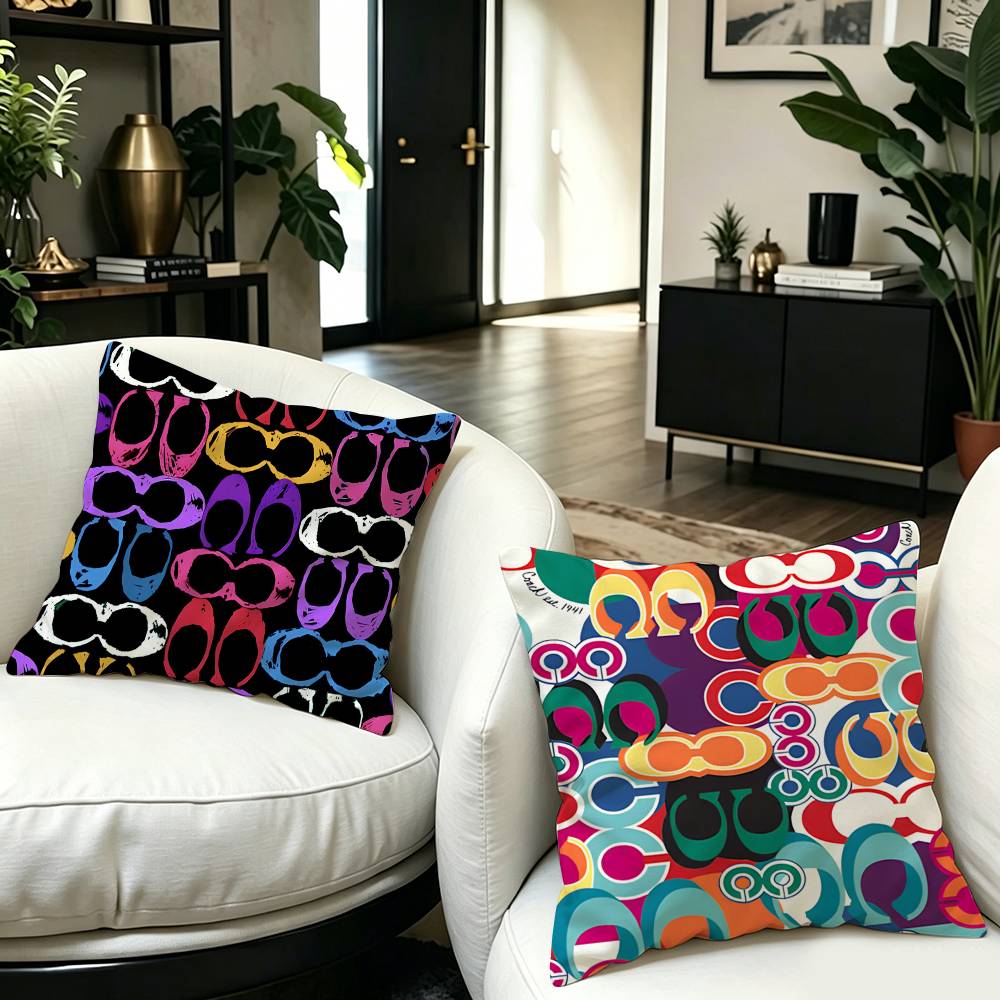 C-Coach B-Brand LOGO Cushion C - Home Textiles Inc 评论和价格
