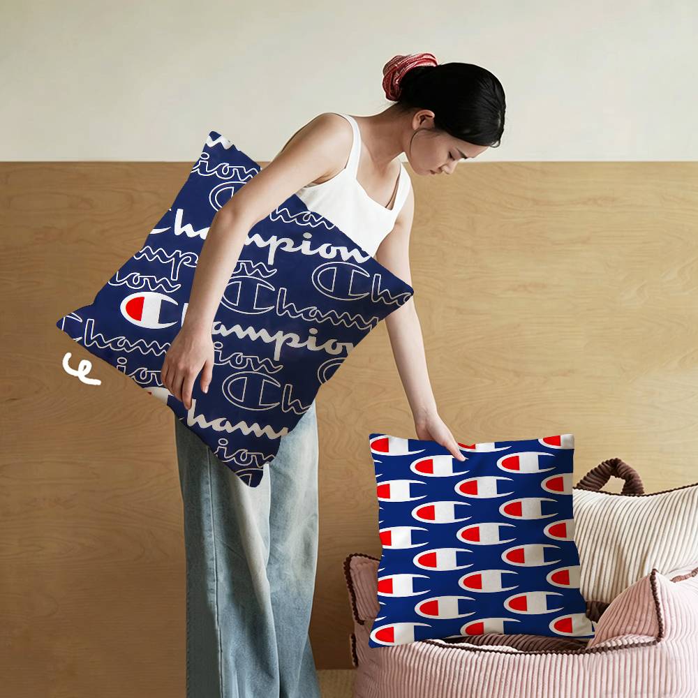 Famous brand C-Champion logo P - Home Textiles Inc 评论和价格
